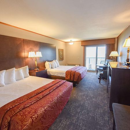 Best Western Plus Dockside Waterfront Inn Mackinaw City Extérieur photo