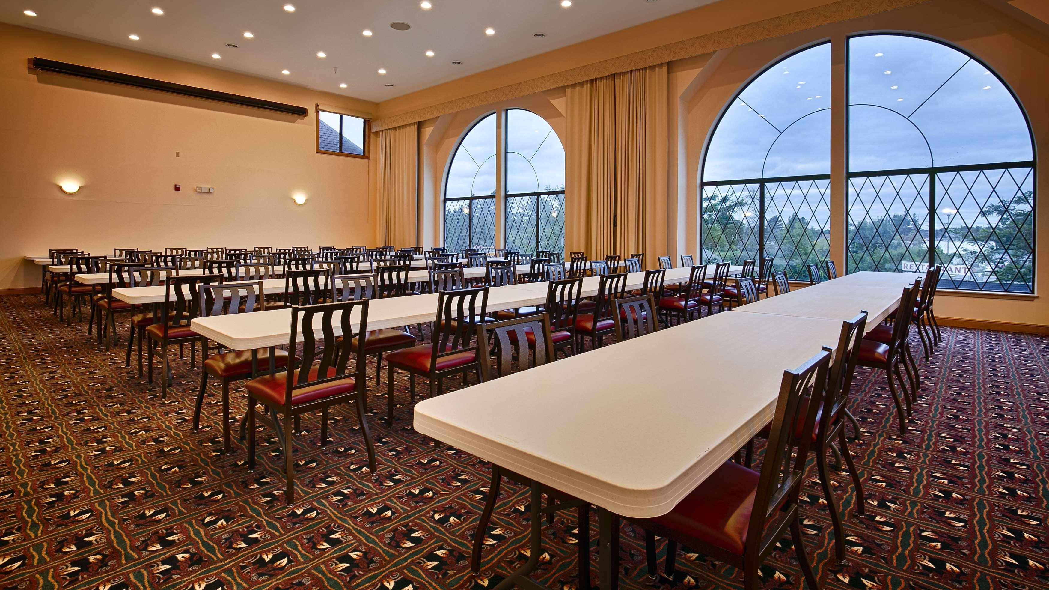 Best Western Plus Dockside Waterfront Inn Mackinaw City Extérieur photo
